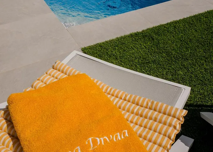 וילה Casa Divaa *