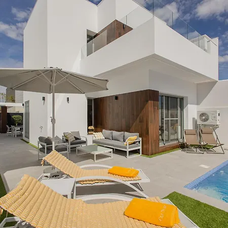 Villa Casa Divaa